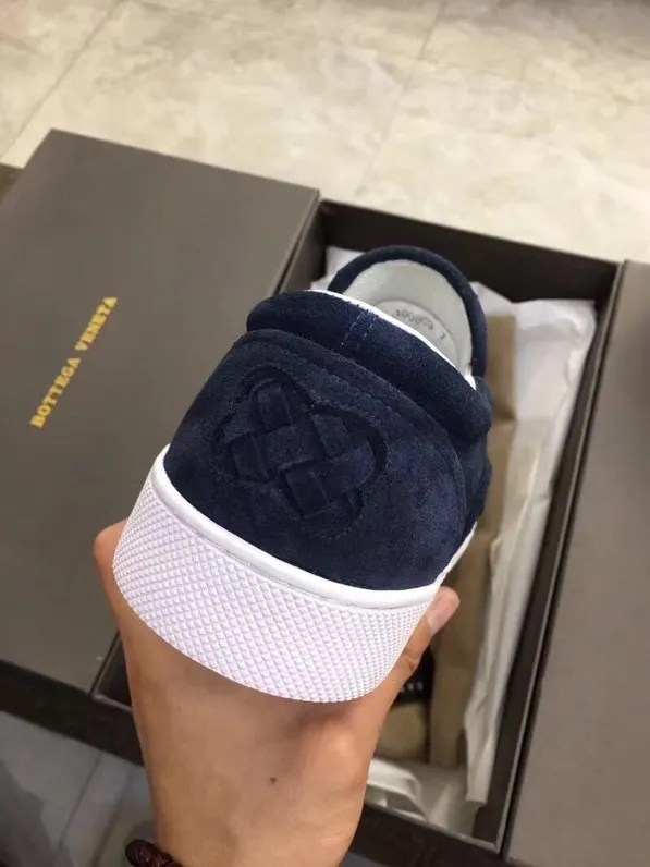 Men's men's shoes 💰420 [New style] 🎍🎍⚠️BOTTEGA VENETA) BV fashionable and casual classic, classic on sale ⬆️⬆️! (High quality) only better than genuine products from counters! Top handcrafted woven decoration [strong]💯💯 Breathable mesh lining plus mixed sheepskin and original latex feet! Genuine rubber anti-slip outsole! ! Super comfortable! Welcome to compare the authentic products at the counter! 38 to 44 (45 can be customized